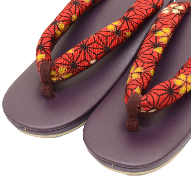 Vintage Japanese Kimono Accessories | Zori Sandals | Red | Hemp Leaf | Synthetic Leather | 1-layer Sole | Casual | Sustainable | kkb3176b