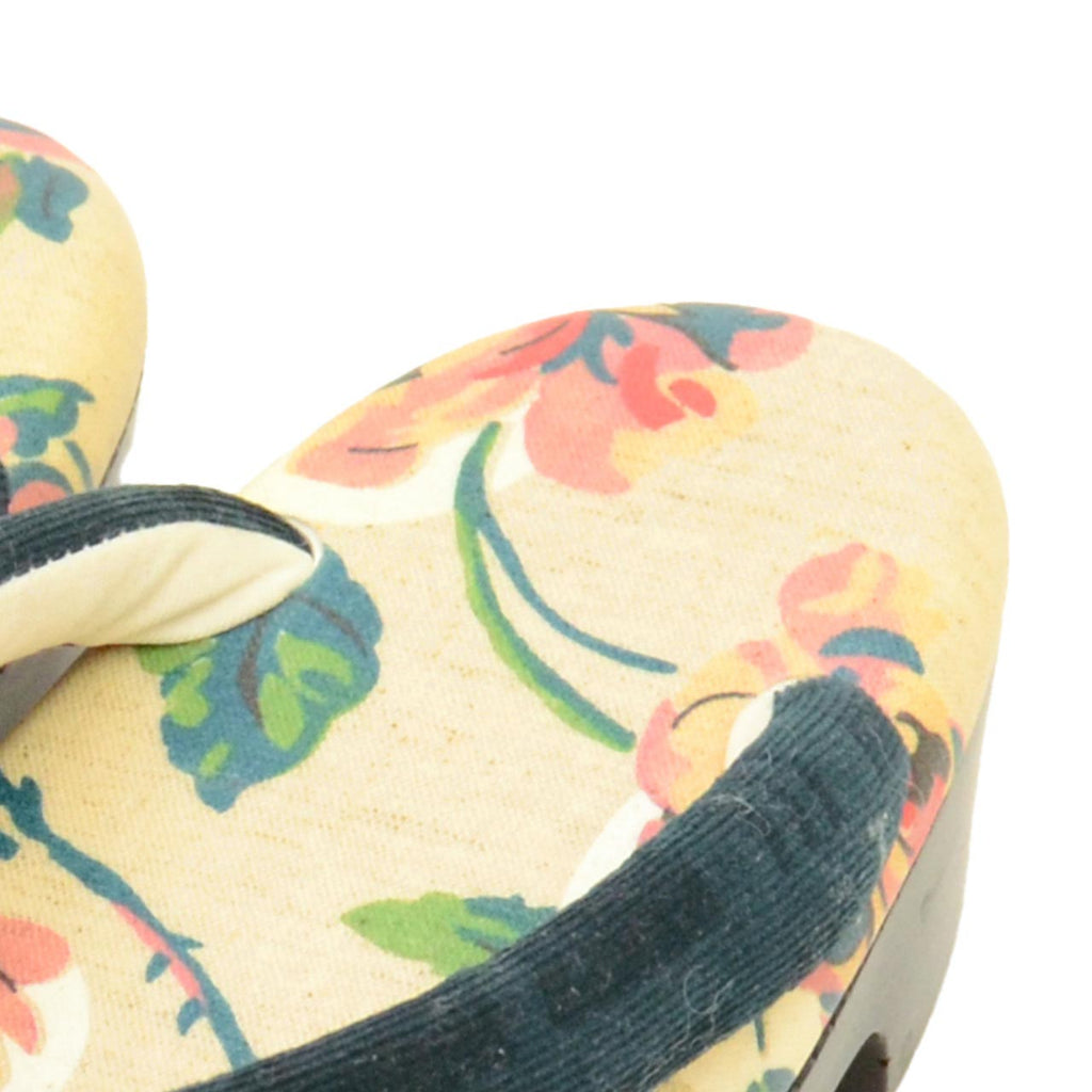 Vintage Japanese Kimono Accessories | Zori Sandals | Beige | Floral Pattern | Urethane Sole | Casual | 24.0cm | Sustainable | kkb4215b