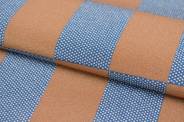 Recycled Kimono, Edo Komon style, Pure Silk, Ready-made, by Terayama Tsuneo, Sleeve length 67.0cm (26.4in) (L), Body length 165.0cm (65.0in) (L), Slightly plump (L), Blue, Checkered pattern, Excellent condition ★★★★ pp0553b [Used] 