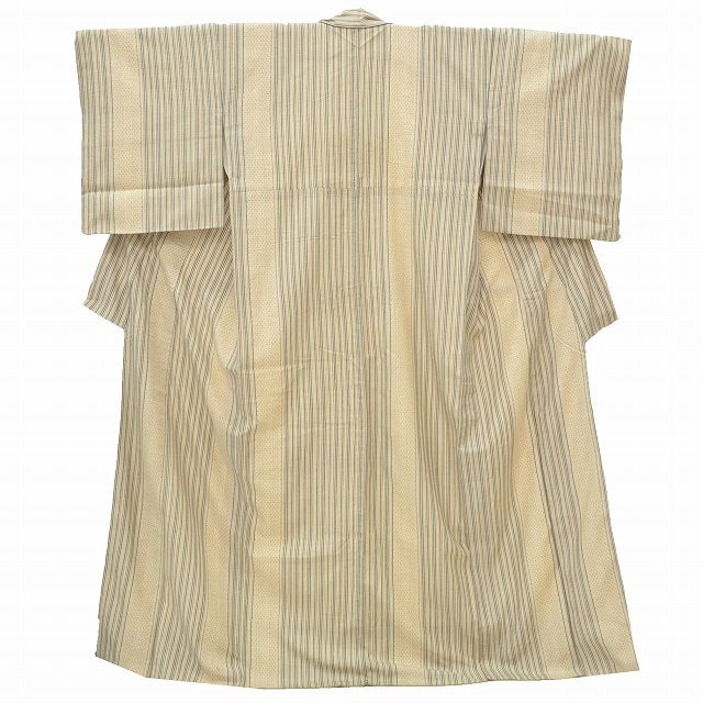 [Used] Recycled Kimono, Length 162.5cm, Sleeve Length 65.5cm, Pure Silk Tsumugi, Ready-made, Women's ML, Beige, Vertical Stripe Pattern, Special Item [Kimono, Used, Obi, Recycled, Furisode, Yukata, Hakama, Japanese Clothing, Vintage Clothing] pp0590b 