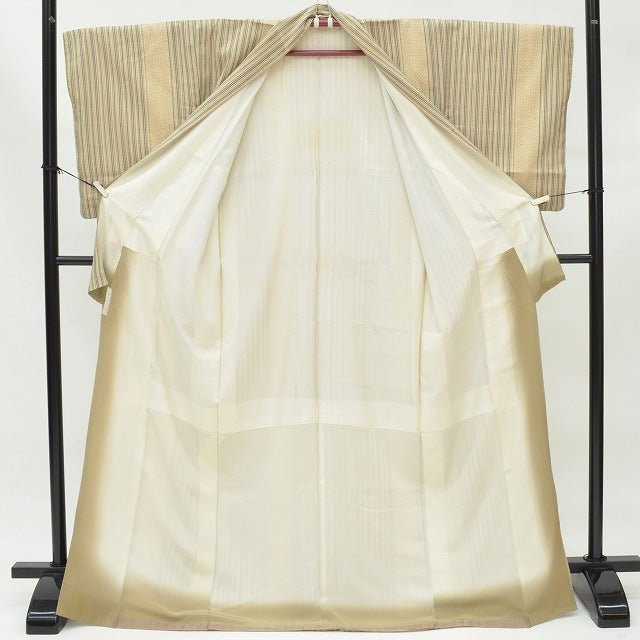 [Used] Recycled Kimono, Length 162.5cm, Sleeve Length 65.5cm, Pure Silk Tsumugi, Ready-made, Women's ML, Beige, Vertical Stripe Pattern, Special Item [Kimono, Used, Obi, Recycled, Furisode, Yukata, Hakama, Japanese Clothing, Vintage Clothing] pp0590b 