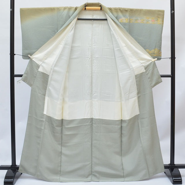 Vintage Japanese Kimono | Houmongi | Green Silk | Seigaiha Wave | One Crest | Hanai Yukiko Designer | Petite Size S | Sustainable | qq1934b