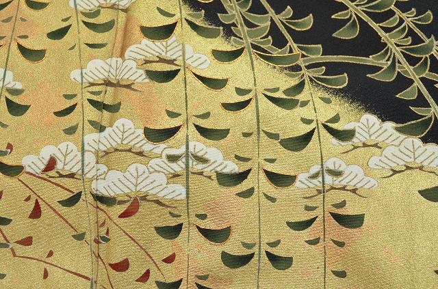 Vintage Japanese Kimono | Kuro-Tomesode | Black Silk Crepe | Pine Pattern | Five Crests | Hikae | Petite Size S | Sustainable | qq1996b