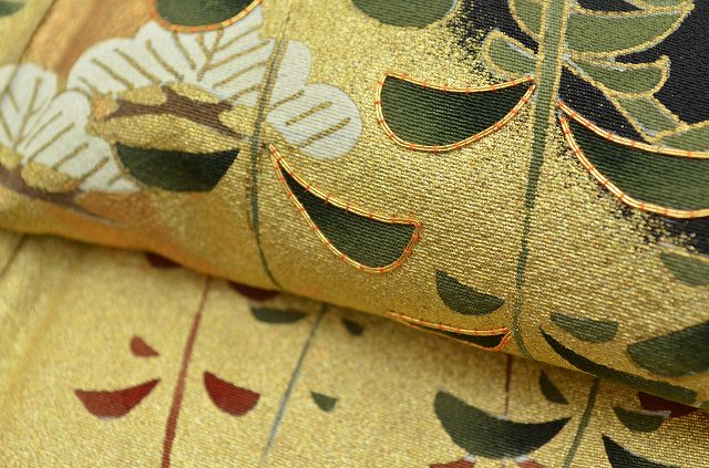 Vintage Japanese Kimono | Kuro-Tomesode | Black Silk Crepe | Pine Pattern | Five Crests | Hikae | Petite Size S | Sustainable | qq1996b