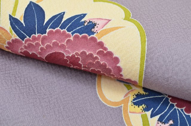 Vintage Japanese Kimono | Houmongi | Purple Silk | Four-season Floral | Size L | Sustainable | qq2318b