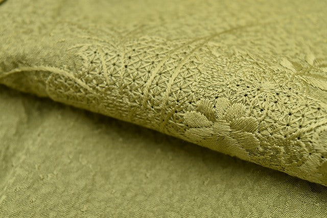 Vintage Japanese Kimono | Tsukesage Kimono | Green Silk Crepe | Snow Wheel Embroidery | Size S | Sustainable | rr0562b