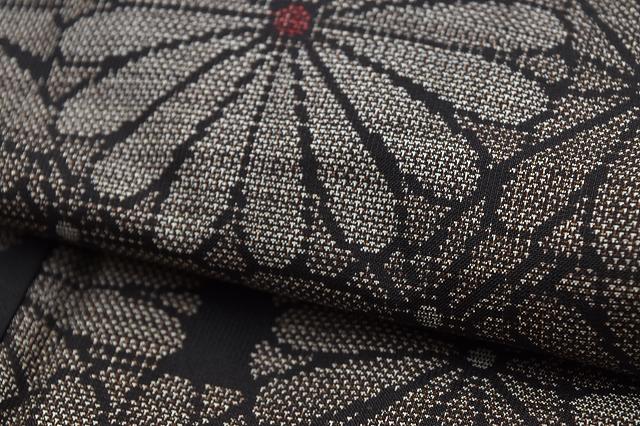 Vintage Japanese Kimono | Oshima Tsumugi Kimono | Brown Silk | Floral Pattern | Mud-dyed | Size S | Sustainable | rr0680b