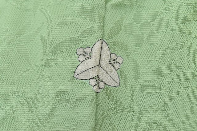 Vintage Japanese Kimono | Iro-Muji Kimono | Yellow Green Silk | Floral Arabesque Weave | One Crest | Size S | Sustainable | rr1066b