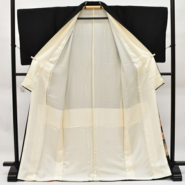 Vintage Japanese Kimono | Black Tomesode Kimono | Silk | Five Crests | Flower Basket | Gold Embroidery | Size L | Sustainable | rr2013b