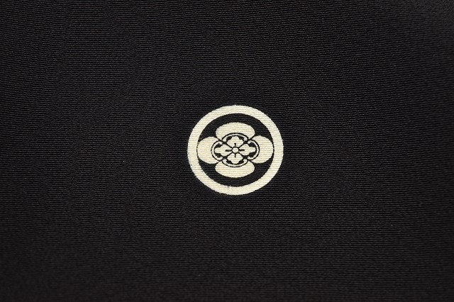 Vintage Japanese Kimono | Black Tomesode Kimono | Silk | Five Crests | Flower Basket | Gold Embroidery | Size L | Sustainable | rr2013b