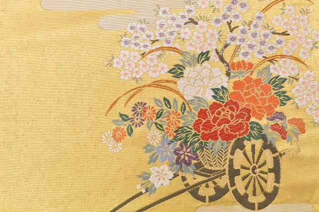 Vintage Japanese Obi | Fukuro Obi | Gold Silk | Flower Cart Pattern | Hikihaku Kara-ori | Formal | Sustainable | rr2096b