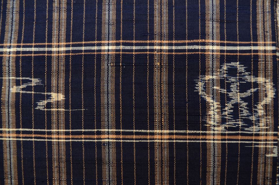 Vintage Japanese Kimono | Tsumugi | Navy Silk | Lattice Pattern | Unlined | Size M | Sustainable | ss0006b