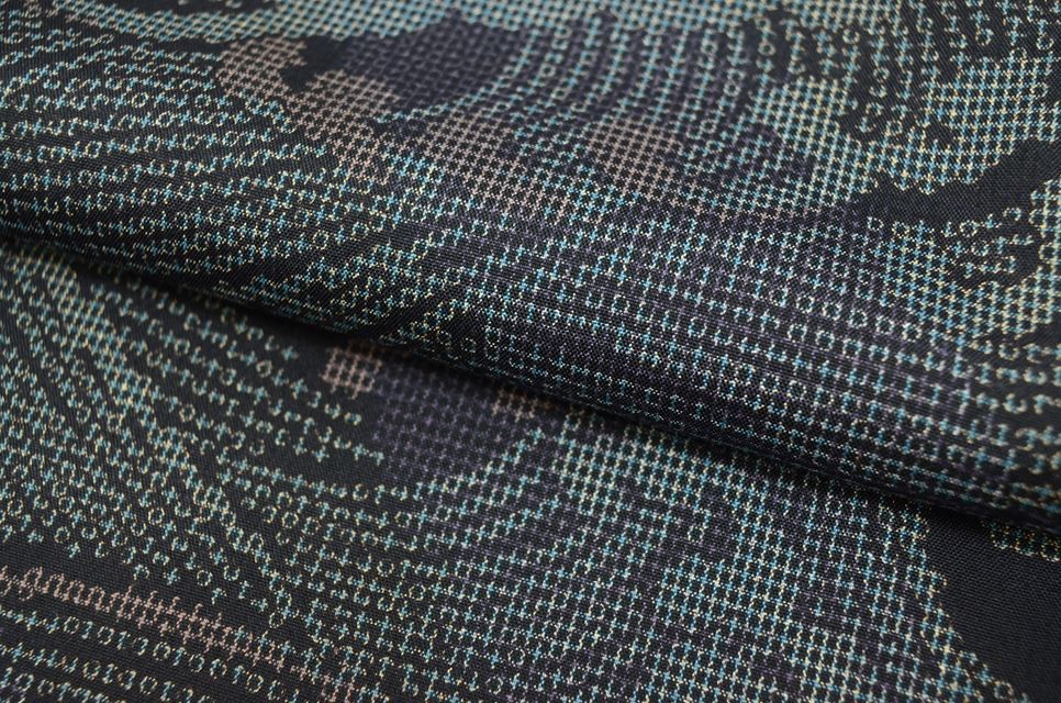 Vintage Japanese Kimono | Oshima Tsumugi | Black Silk | Wave Pattern | Excellent | Size M | Sustainable | ss0022b
