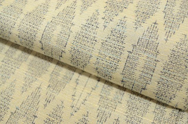Vintage Japanese Kimono | Tsumugi | Beige Mixed Weave | Geometric Pattern | Petite Size S | Sustainable | ss0031b