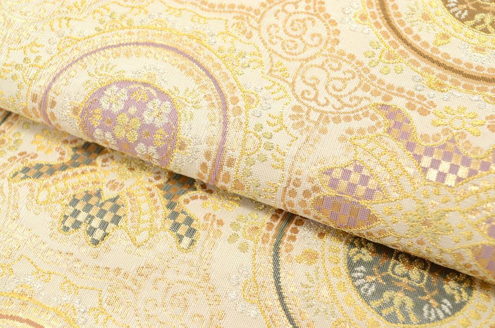 Vintage Japanese Obi | Fukuro Obi | Cream Silk | Raden Shell Pattern | Hand-woven | Full-length | Excellent | Sustainable | ss0116b