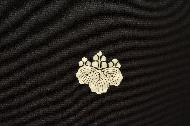 Vintage Japanese Kimono | Kuro-Tomesode | Black Silk | Four-season Floral Paper Fan | Five Crests | Gold Embroidery | Sustainable | ss0125b
