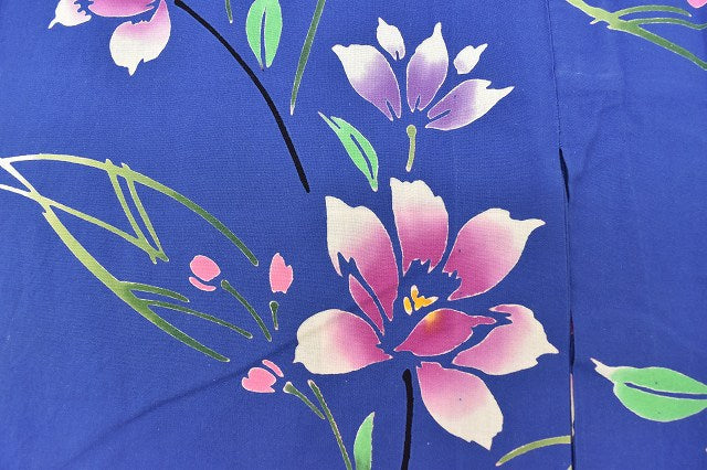 Vintage Japanese Yukata | Women's Yukata | Navy Cotton | Floral | Petite Size SS | Sustainable | ss0690b