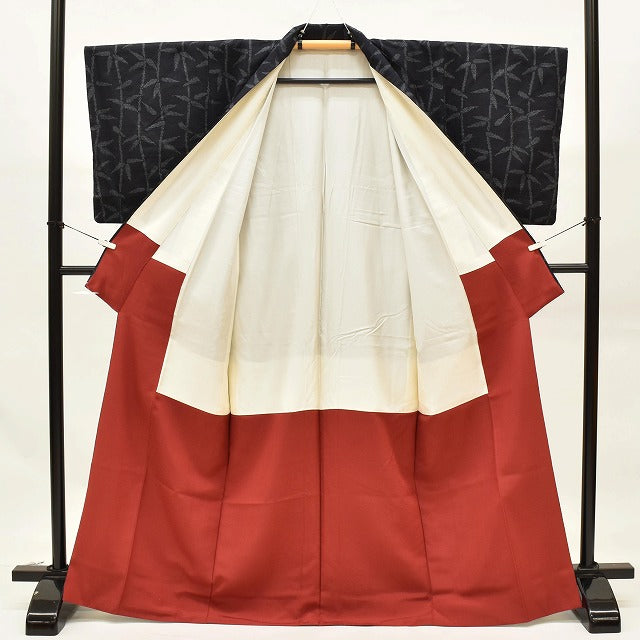 Vintage Japanese Kimono | Yuki Tsumugi | Navy Silk | Botanical Pattern | UNESCO Heritage | Size M | Sustainable | ss0977b