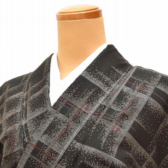 Vintage Japanese Kimono | Oshima Tsumugi | Brown Silk | Kasuri Lattice | Mud-dyed | 7-thread | Unused | Size M | Sustainable | ss1125b