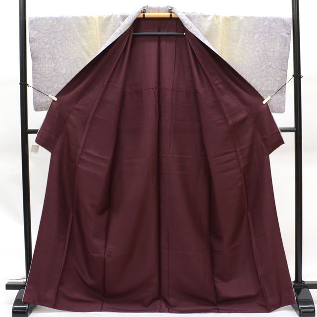 Vintage Japanese Kimono | Tsumugi | White Purple Silk | Grape Pattern | Excellent | Size M | Sustainable | ss1542b