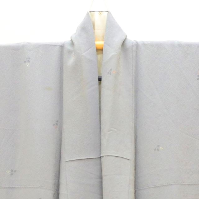 [Used] Komon (small patterned) recycled kimono, pure silk, sleeve length 66.5cm (26.2in), body length 160.0cm (63.0in), size M, gray, floral pattern, with signature, crest, high quality, lined, semi-formal, spring, summer, autumn, winter, ready-made. 