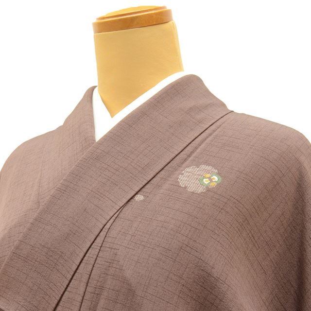 [Used] Komon (small patterned) recycled kimono, pure silk, sleeve length 63.0cm (24.8in), body length 158.0cm (62.2in), size M, brown, snow ring pattern, crepe fabric, lined, high quality, semi-formal, spring, summer, autumn, winter, ready-made. 
