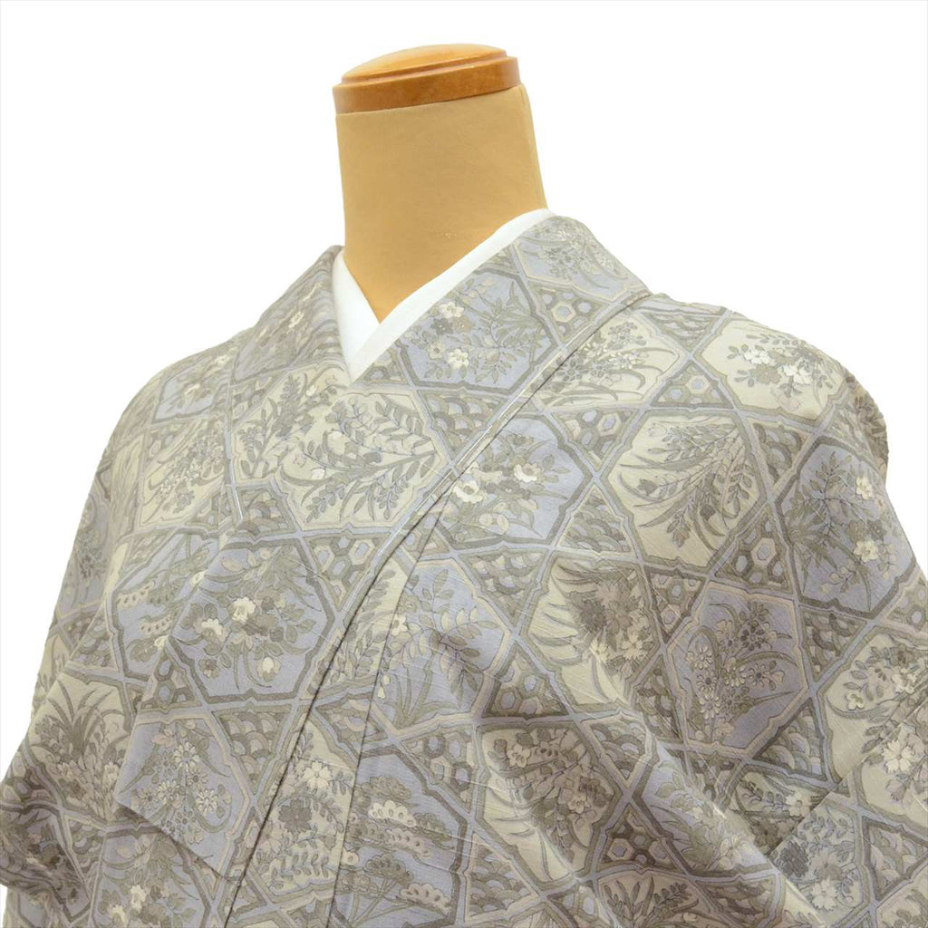 Vintage Japanese Kimono | Tsumugi | Gray Silk | Tortoiseshell Floral | Unused | Size M | Sustainable | tt1061b