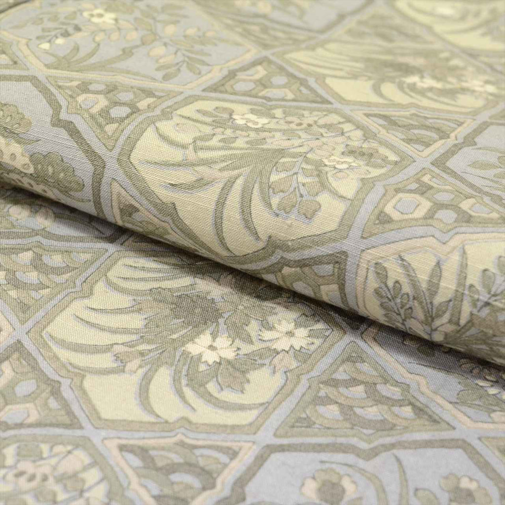 Vintage Japanese Kimono | Tsumugi | Gray Silk | Tortoiseshell Floral | Unused | Size M | Sustainable | tt1061b