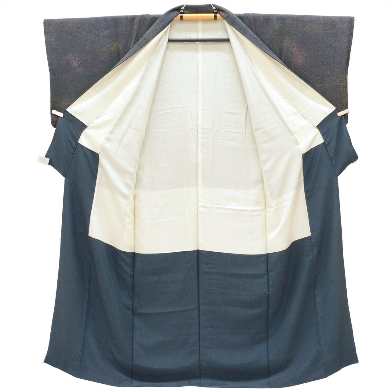 [Used] Komon (small patterned) recycled kimono, pure silk, length 155.0cm (61.0in), sleeve length 63.5cm (25.0in), size S, navy blue, floral pattern, crepe fabric, lined, high quality, semi-formal, spring, summer, autumn, winter, ready-made. 