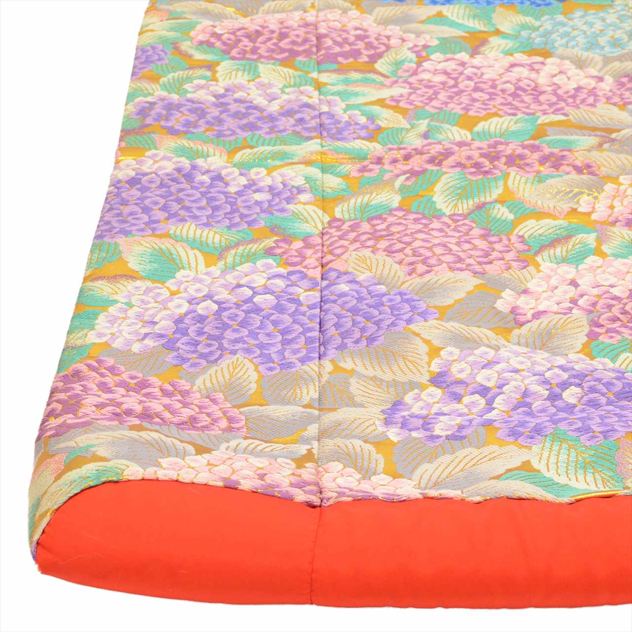 [Used] Silk Uchikake (wedding kimono), 198.0cm (78.0in) length (LL size), 66.5cm (26.2in) sleeve length, recycled kimono, gold, red, blue, purple tones, hydrangea pattern, Tang-style weaving, gold leaf, tt1173b [Japanese clothing, outlet, kimono] 