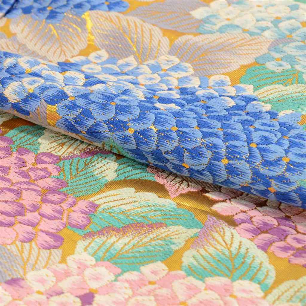 [Used] Silk Uchikake (wedding kimono), 198.0cm (78.0in) length (LL size), 66.5cm (26.2in) sleeve length, recycled kimono, gold, red, blue, purple tones, hydrangea pattern, Tang-style weaving, gold leaf, tt1173b [Japanese clothing, outlet, kimono] 