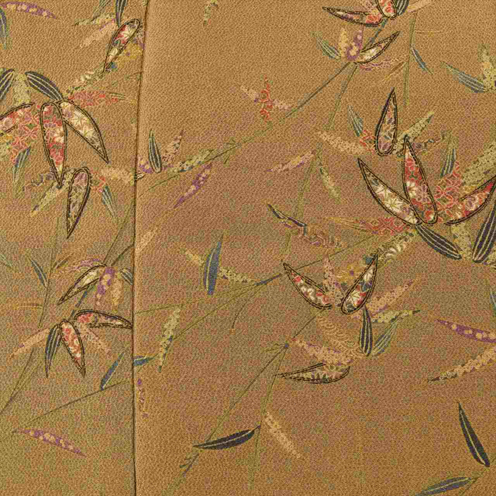 [Used] Komon (small patterned) recycled kimono, pure silk, length 154cm (size S), sleeve length 64.7cm, unused, brown tones, bamboo leaf pattern, crepe fabric, lined, high quality, semi-formal, spring, summer, autumn, winter, ready-made. 