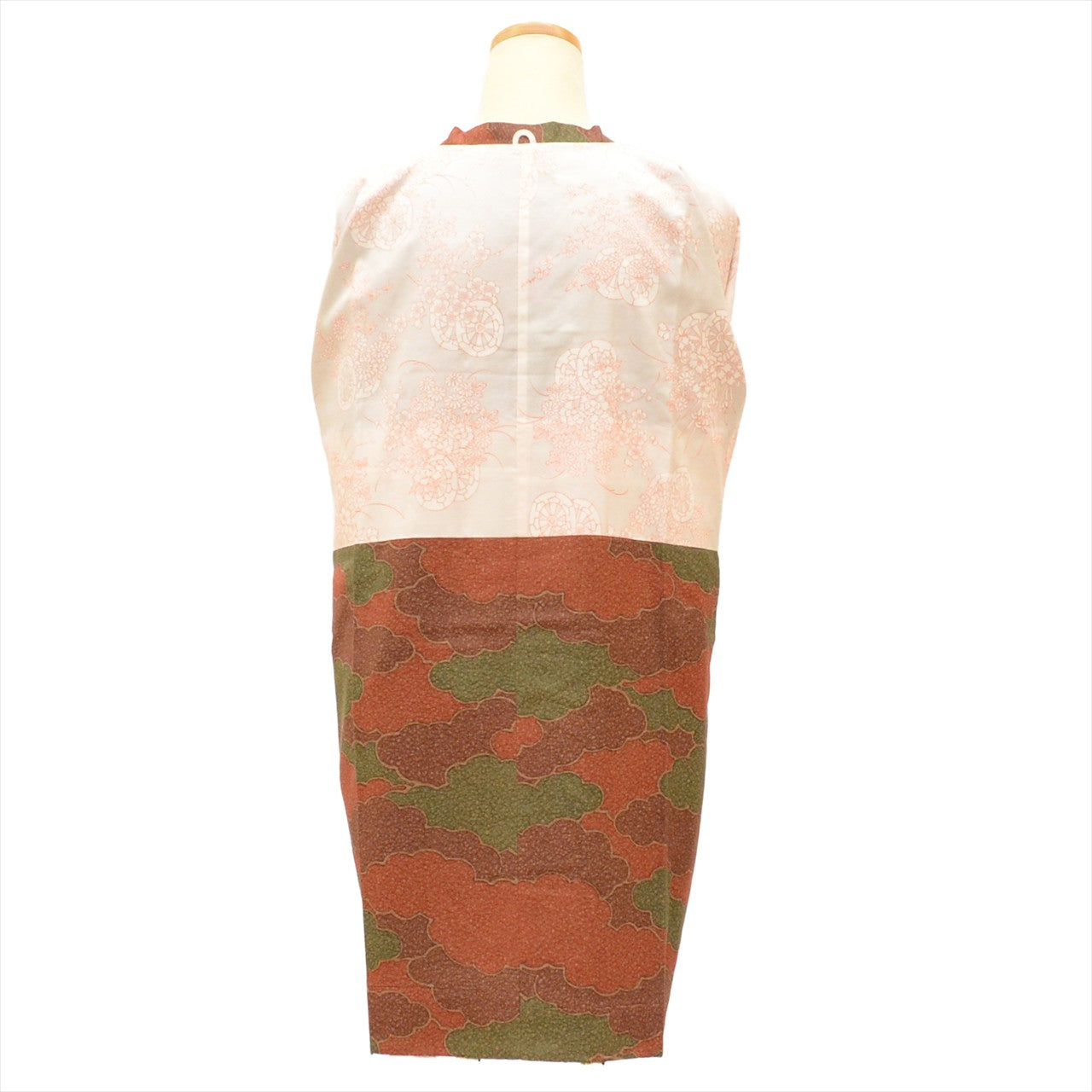 [Used] Silk Michiyuki Coat, Length 87.5cm, Sleeve Length 64cm, Brown with Cloud Pattern, Recycled Kimono, Michiyuki Collar, tt1797b [Japanese Clothing, Casual Kimono, Outlet, Retro, Antique, Affordable, Stylish, Everyday Wear, Lessons, Outlet, Kimono] 