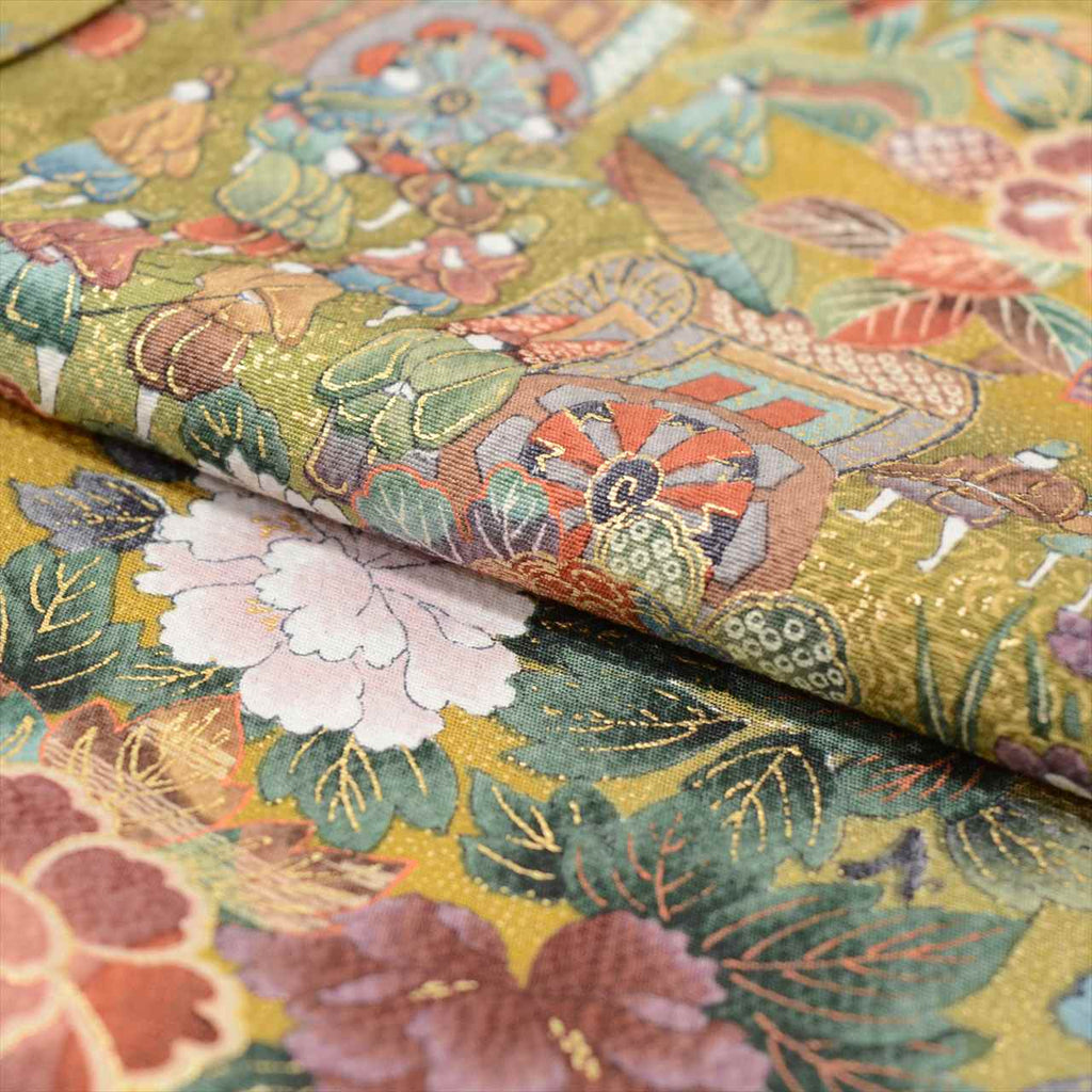 [Used] Komon (small patterned) recycled kimono, synthetic fiber, length 165cm (size L), sleeve length 66.5cm, yellowish tones, floral Heian-era picture scroll pattern, lined, high quality, semi-formal, spring, summer, autumn, winter, ready-made. 