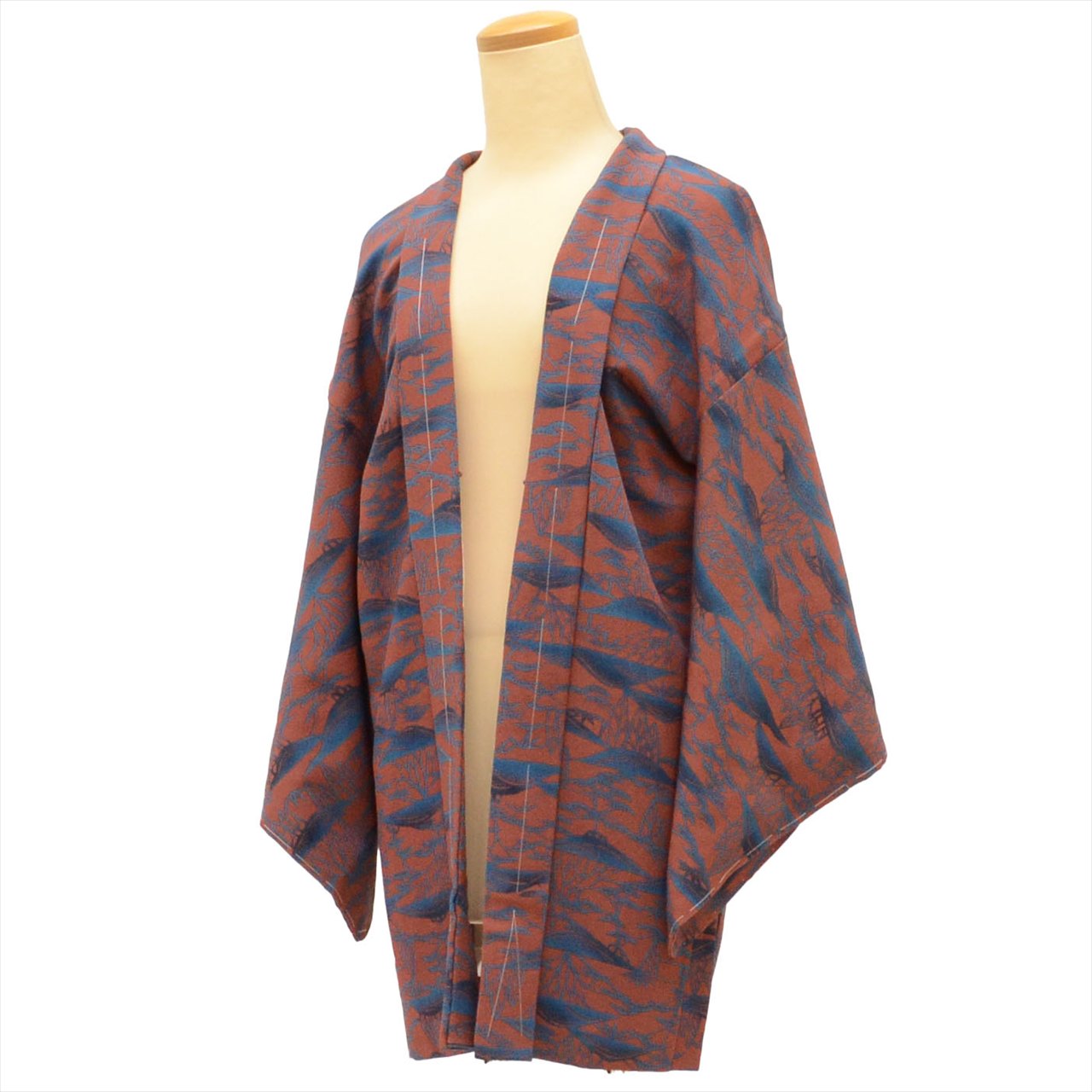Haori (short kimono jacket), pure silk, length 79.0cm (31.1in), sleeve length 66.5cm (26.2in), recycled kimono, brown tones, tree pattern, unused, crepe fabric, tt2407b 