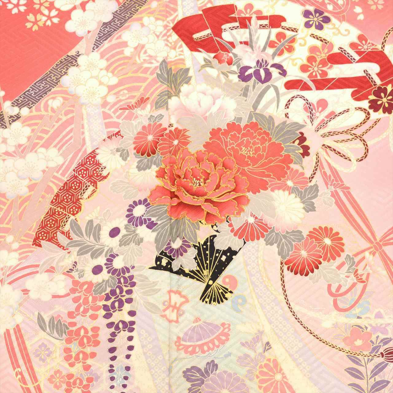 [Used] Furisode (long-sleeved kimono) and Nagajuban (undergarment) set, pure silk, length 162.0cm (63.8in) (size L), sleeve length 66.0cm (26.0in), pink, fan and floral pattern, gold embroidery, vintage, tt2561b 