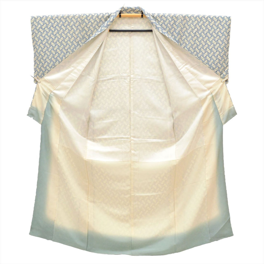 [Used] Komon (small patterned) recycled kimono, pure silk, lined, length 156.5cm (61.6in) (M), sleeve length 63.0cm (24.8in), white, crane pattern, crepe fabric, high quality, semi-formal, spring, summer, autumn, winter, ready-made. 