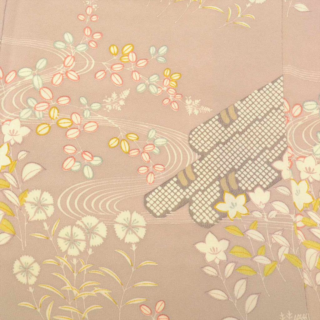 [Used] Komon (small patterned) recycled kimono, pure silk, lined, length 162.5cm (64.0in), size L, sleeve length 69.0cm (27.2in), brown tones, autumn flower pattern, crepe fabric, high quality, semi-formal, spring, summer, autumn, winter, ready-made. 