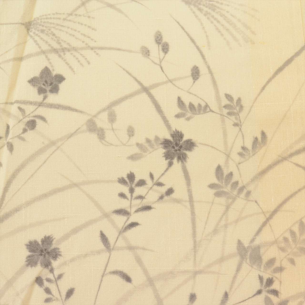 [Used] Yuki Tsumugi Kimono, Pure Silk, Recycled, Length 166.5cm (LL), Sleeve Length 67cm, Ready-made, Summer, White, Floral Pattern [Tsumugi, Tsumugi Kimono, Recycled Tsumugi, Pure Silk, Lined, Tsumugi, Reuse, Vintage, Outlet, Free Shipping] tt2644b 