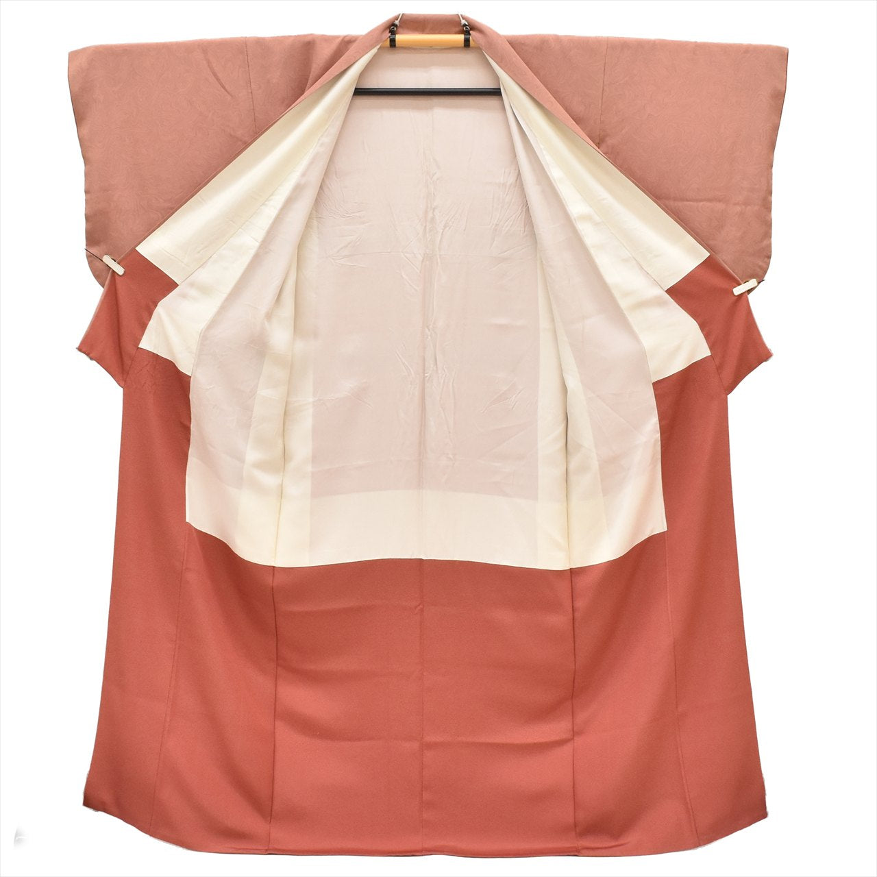 [Used] Komon (small patterned) recycled kimono, pure silk, lined, length 160.0cm (63.0in) (size M), sleeve length 67.0cm (26.4in), pinkish color, suminagashi (marbled ink pattern), high quality, semi-formal, spring, summer, autumn, winter, ready-made. 