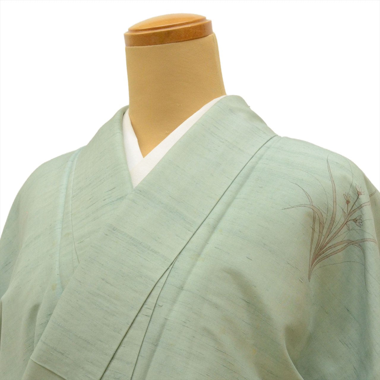 Hakusan Tsumugi Silk Kimono, Lined, Length 161.5cm (63.6in) (Size L), Sleeve Length 67.7cm (26.7in), Ready-made, Recycled Kimono, Green with Floral Pattern, tt2727b 