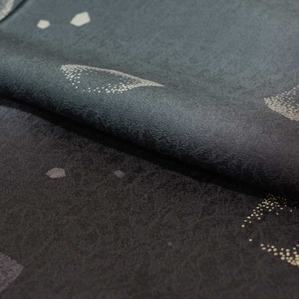 [Used] Komon (small patterned) recycled kimono, pure silk, length 151.0cm (59.4in), size S, sleeve length 68.0cm (26.8in), cleaned, black, geometric pattern, lined, high quality, semi-formal, spring, summer, autumn, winter, ready-made. 