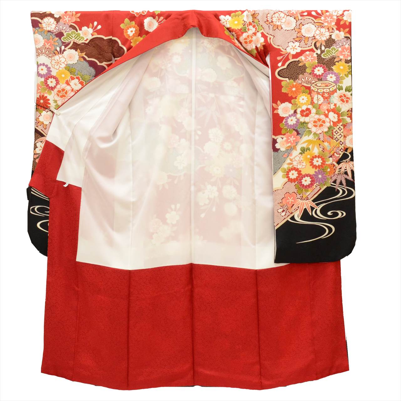 [Used] Furisode (long-sleeved kimono) - Single item, Pure silk, Length 171.5cm (67.5in), Sleeve length 70.5cm (27.8in), Ready-made, Recycled kimono, Used, Excellent condition, Red color, Floral pattern, Gold embroidery, Vintage, uu0003b 