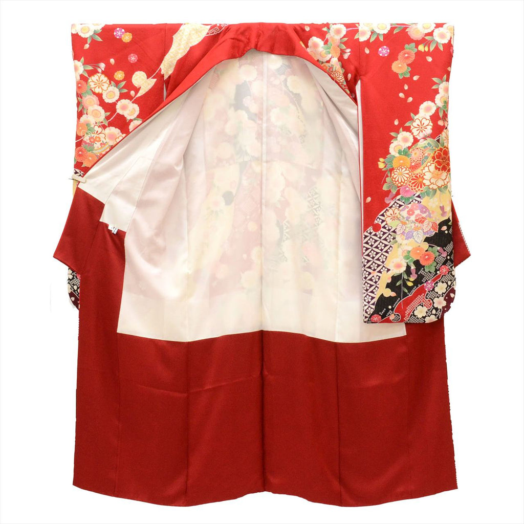 Furisode (long-sleeved kimono) - Single item, Pure silk, Length 158.5cm (62.4in) (M), Sleeve length 61.5cm (24.2in), Ready-made, Excellent condition, Recycled kimono, Red color scheme, Floral and kanoko (fawn spot) pattern, Vintage, uu0014b 
