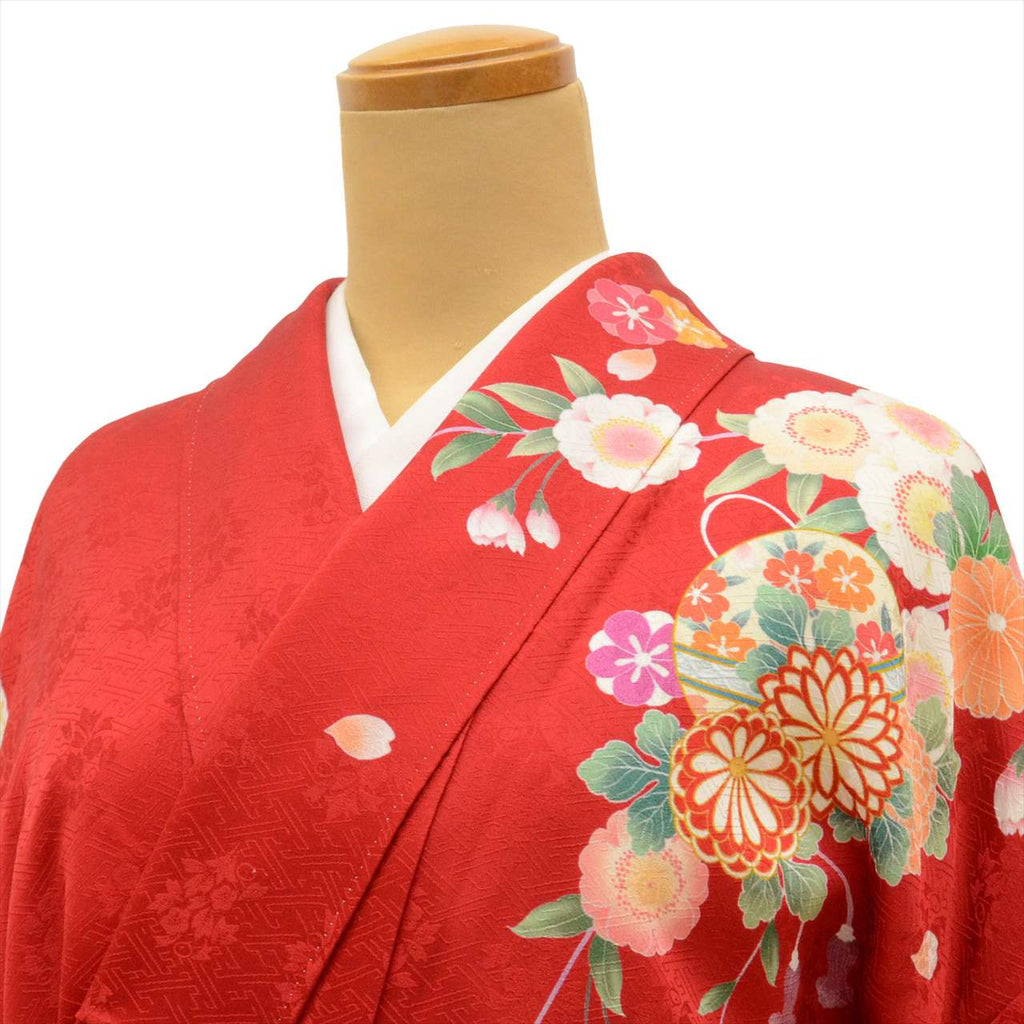 Furisode (long-sleeved kimono) - Single item, Pure silk, Length 158.5cm (62.4in) (M), Sleeve length 61.5cm (24.2in), Ready-made, Excellent condition, Recycled kimono, Red color scheme, Floral and kanoko (fawn spot) pattern, Vintage, uu0014b 