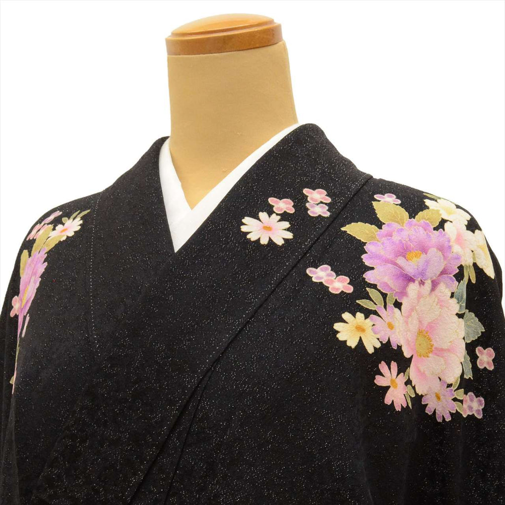 Furisode (long-sleeved kimono) - Single item, Pure silk, Length 175.0cm (68.9in), Size LL, Sleeve length 69.5cm (27.4in), Ready-made, Recycled kimono, Black with floral pattern and gold thread, Vintage, uu0015b 