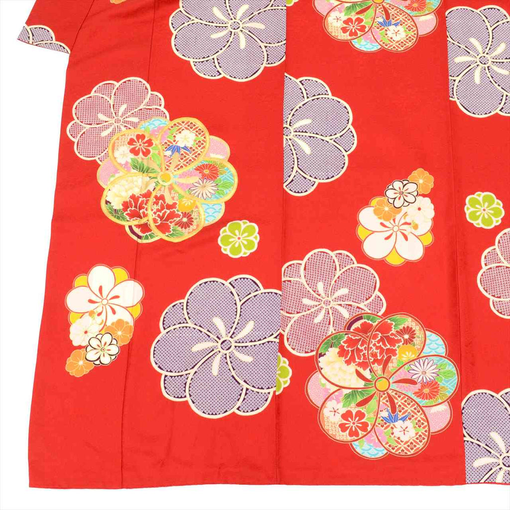 Furisode (long-sleeved kimono) - Single item, Pure silk, Length 175.5cm (69.1in), Size LL, Sleeve length 70.5cm (27.8in), Ready-made, Recycled kimono, Excellent condition, Ready-made, Red color, Floral pattern, Gold embroidery, Vintage, uu0018b 