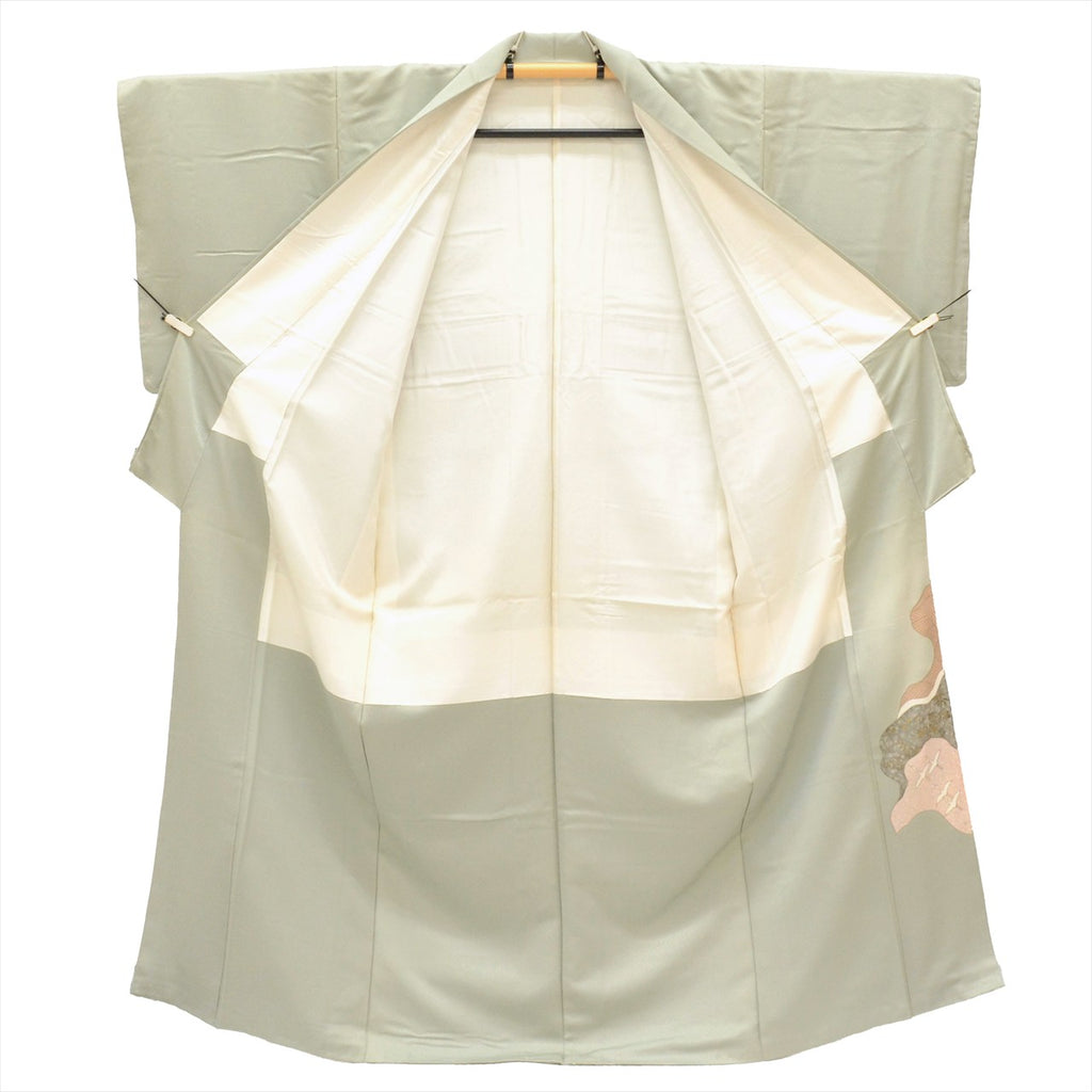 [Used] Silk formal kimono (Irotomesode), lined, length 158.0cm (62.2in) (size M), sleeve length 65.5cm (25.8in), ready-made, recycled kimono, green, fan pattern, formal kimono style, single crest, gold leaf, with signature. uu0064b 