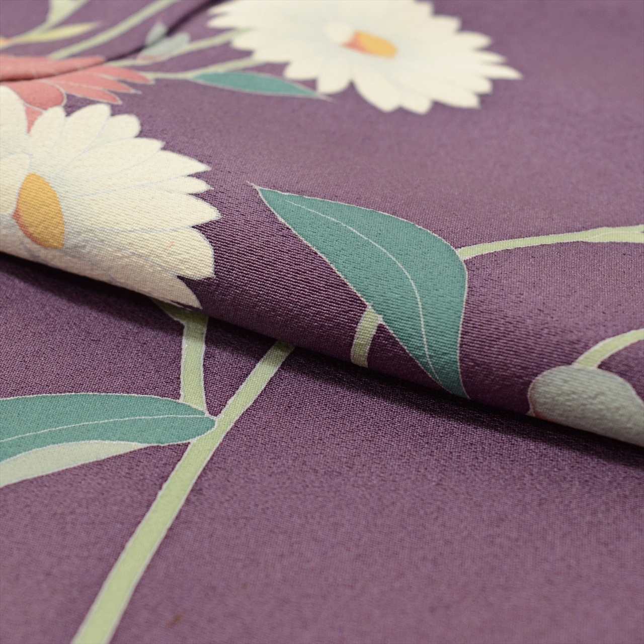 Vintage Japanese Kimono | Tsukesage-Houmongi | Purple Silk | Floral | Kaga Yuzen | One Crest | Artist Signed | Sustainable | uu0065b