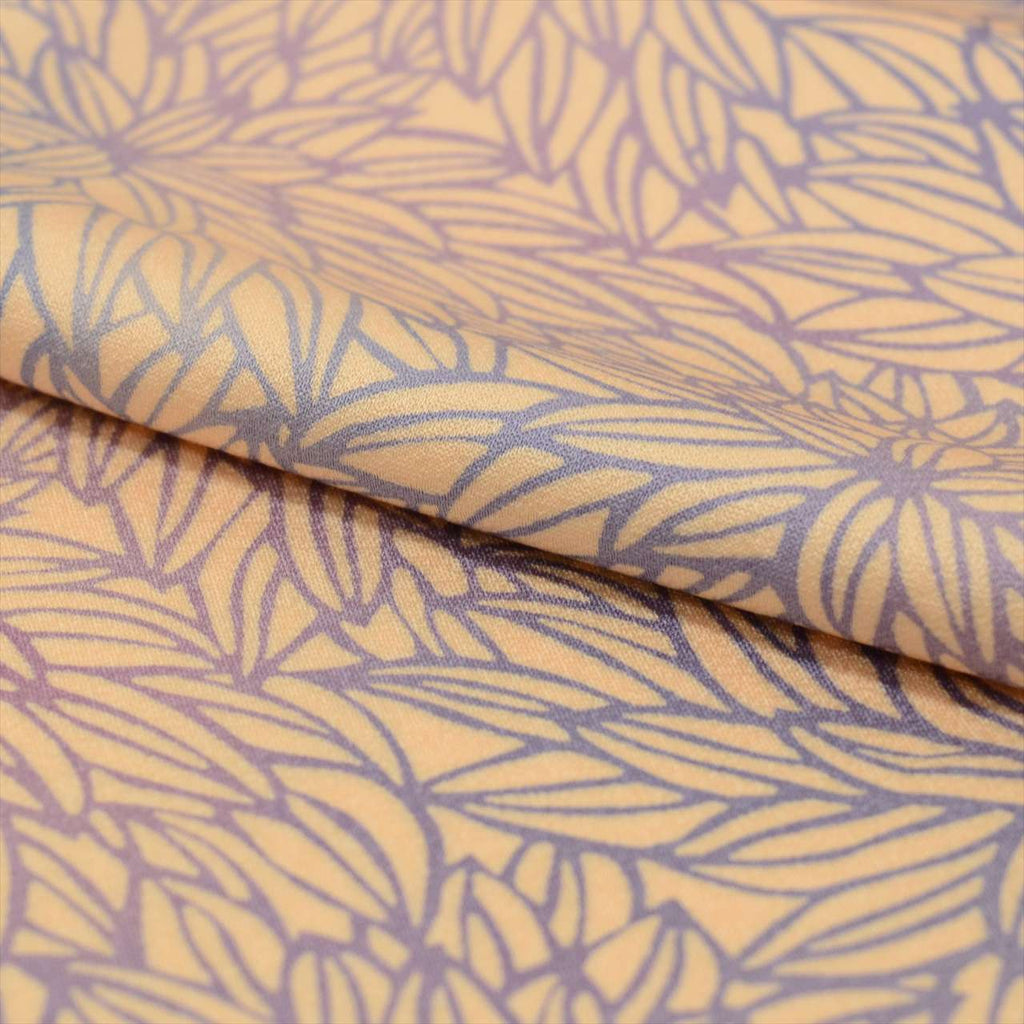 [Used] Komon (small patterned) recycled kimono, pure silk, lined, length 154.2cm (60.7in), size S, sleeve length 64.5cm (25.4in), orange color, floral pattern, stencil dyeing, high quality, semi-formal, spring, summer, autumn, winter, ready-made. 